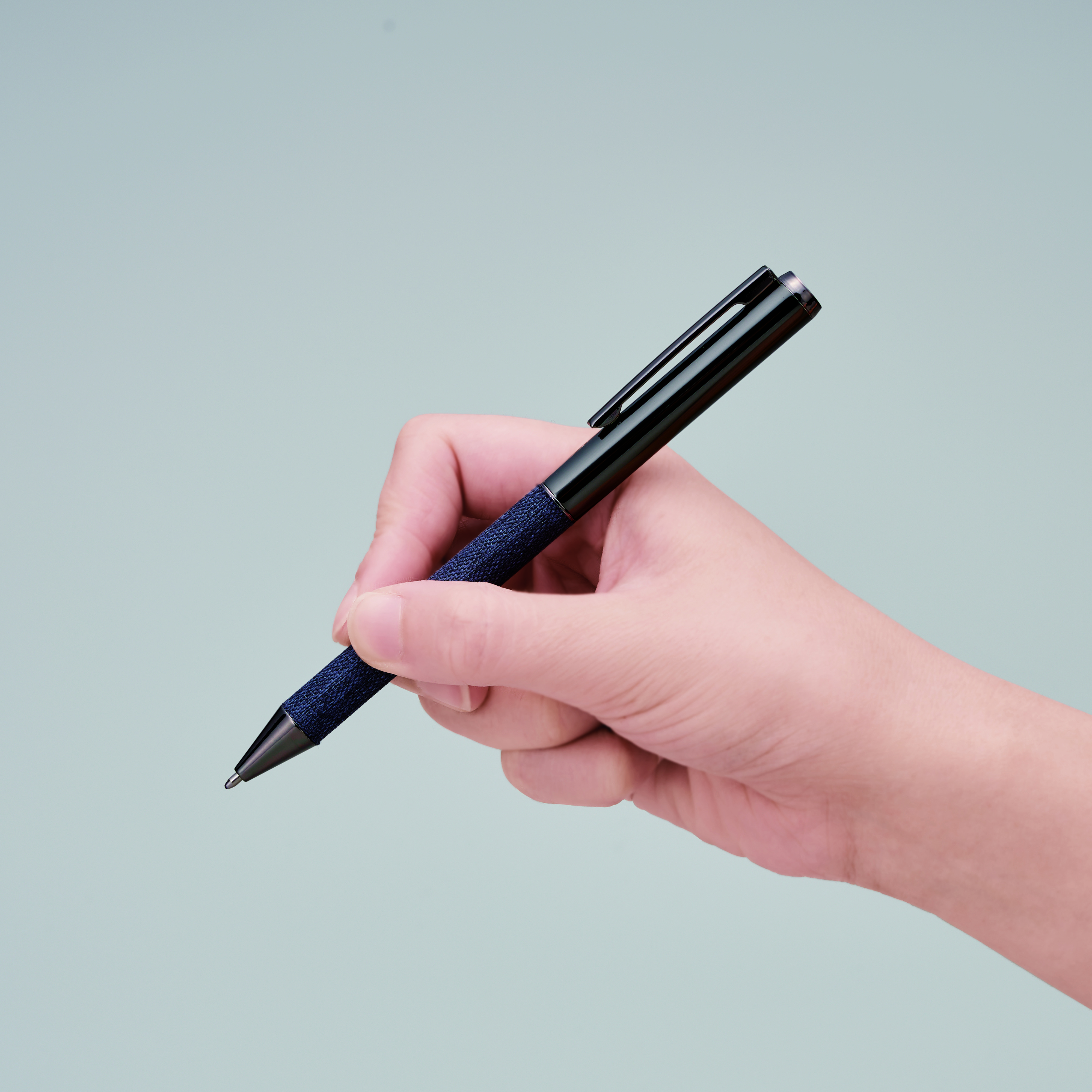 リサイクルPET生地使用ボールペン（ケース入り）