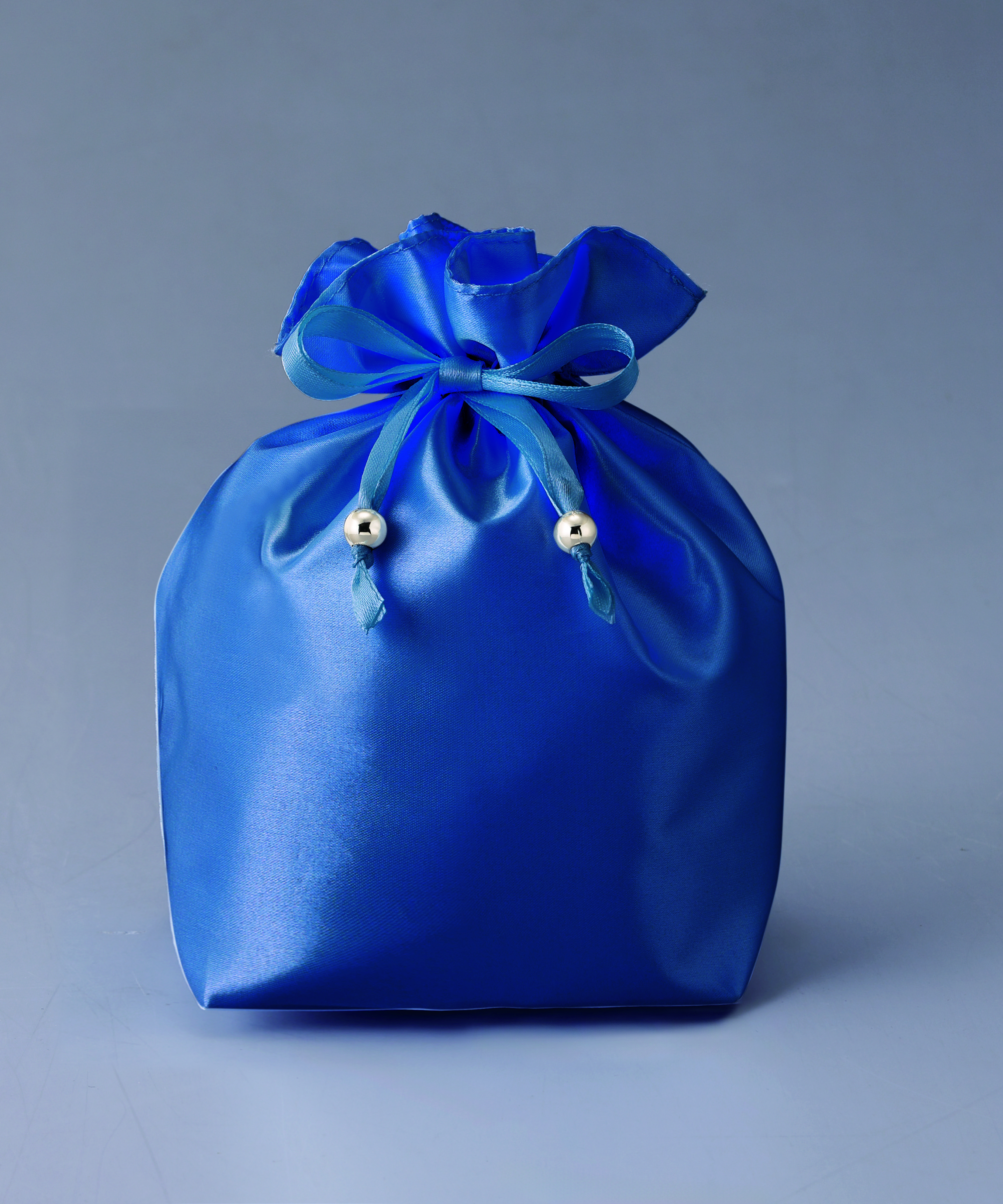 サテンキューブ巾着