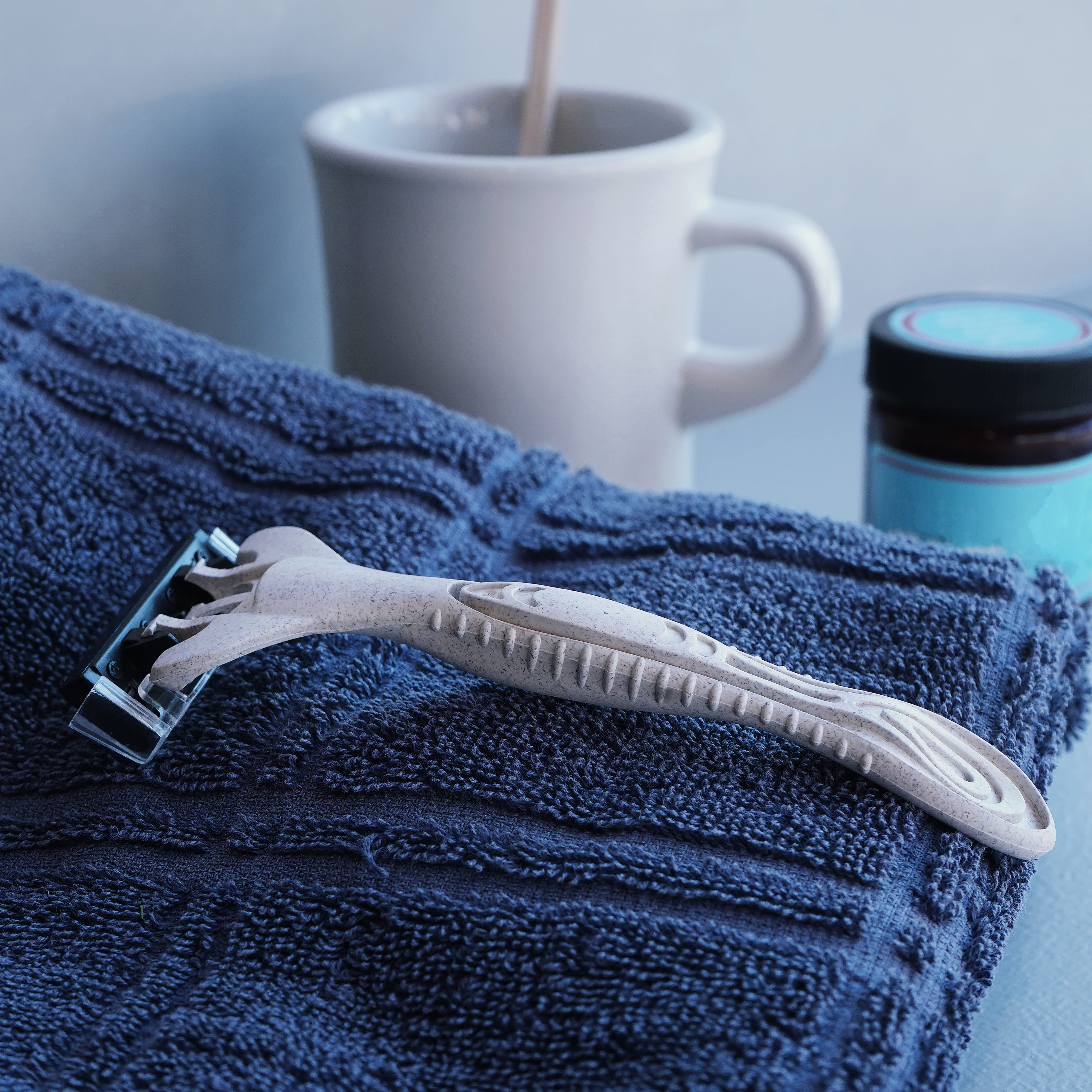 バンブーファイバー配合 5枚刃カミソリ　SUS Bamboo Fiber Razor
