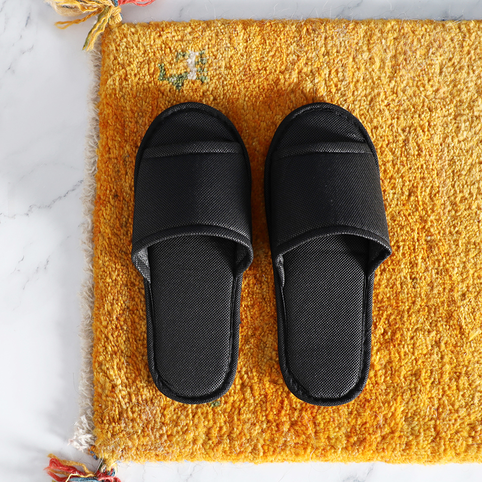 不織布スリッパ　SUS Non-woven Slippers
