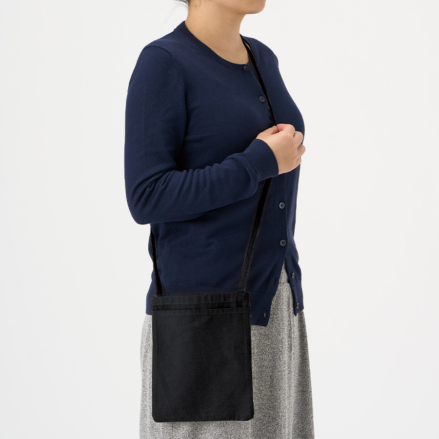 オーガニック厚手コットンポケットサコッシュ　ブラック