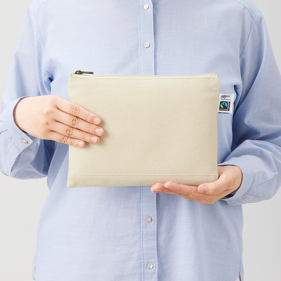 フェアトレードコットンキャンバスフラットポーチ（M）　ナチュラル