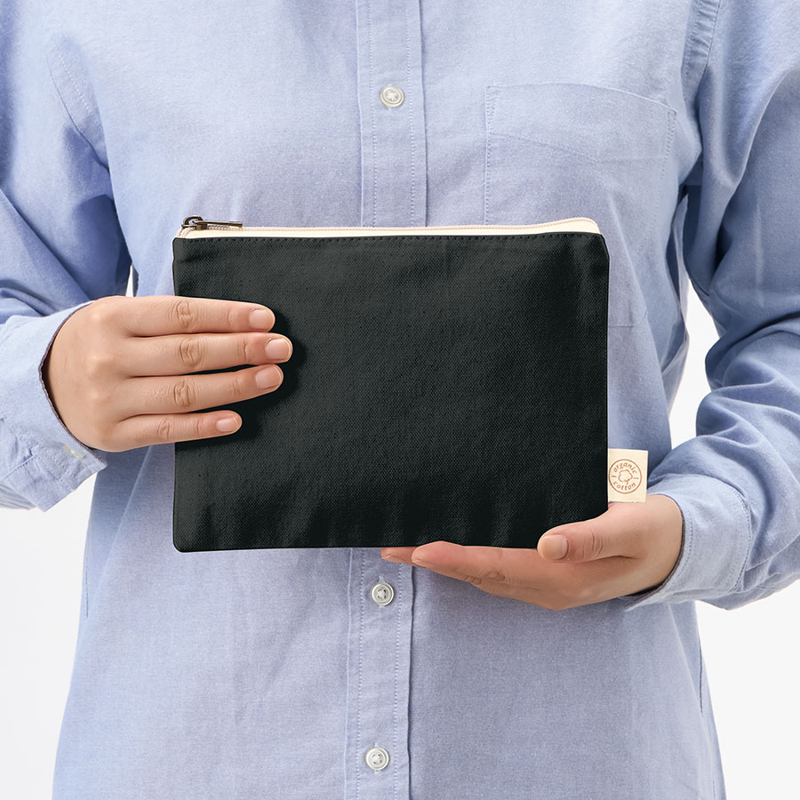 オーガニックコットンキャンバスフラットポーチ（M）　ナイトブラック